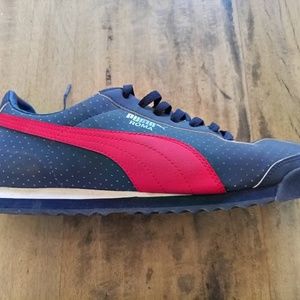 Puma Roma Perforated Peacoat Men's 11.5 Blue Shoes Sneakers 359146 01 Perf NBK